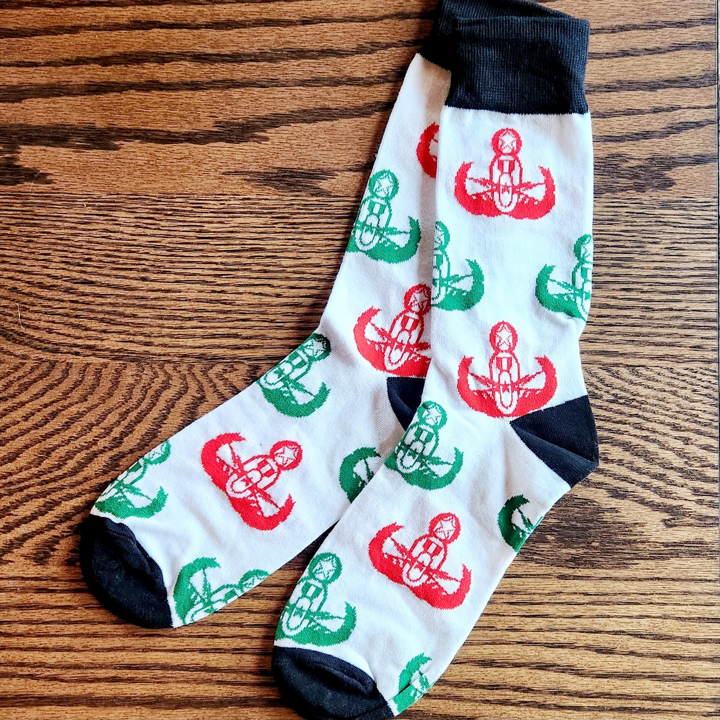 Socks - "Christmas Crabs"