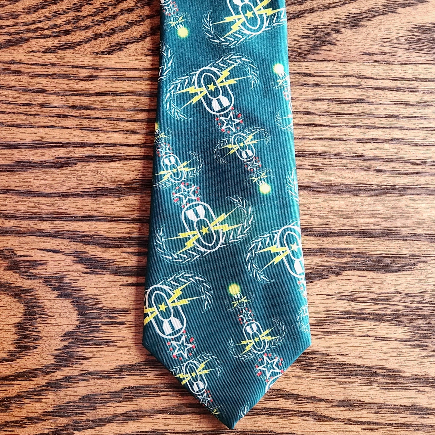 Necktie - "EOD Crab Trees"