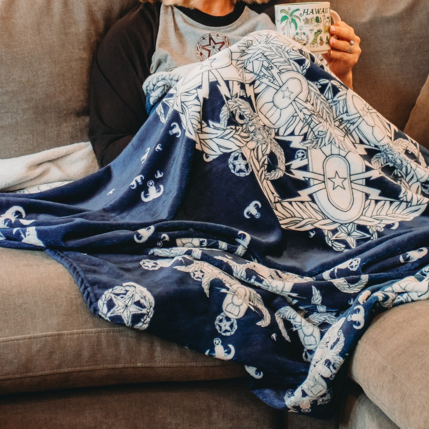 Plush Throw Blanket - "EOD Snowflakes"