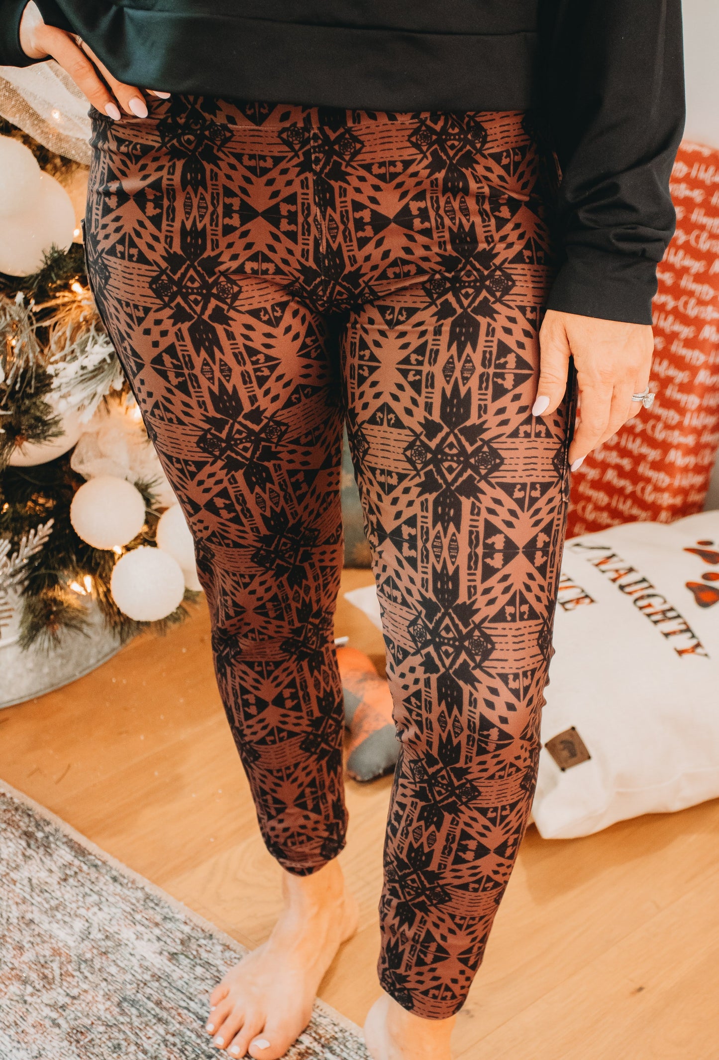 Aztec Clay Leggings with Pockets (Misses/Teen)