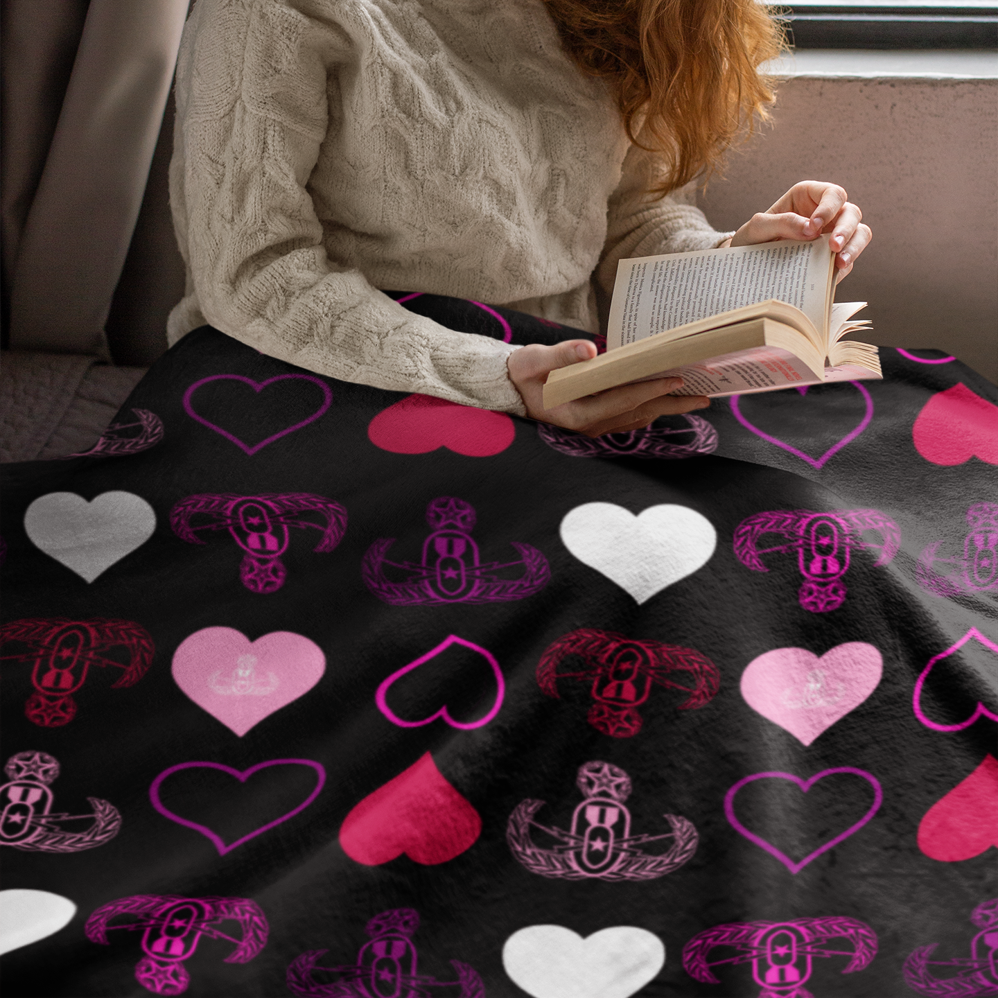 Pre-Order - Plush Throw Blanket - "I Heart EOD"