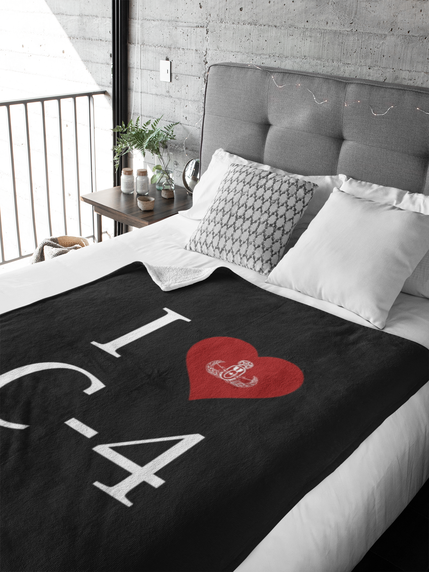 Plush Throw Blanket - "I Heart C-4"