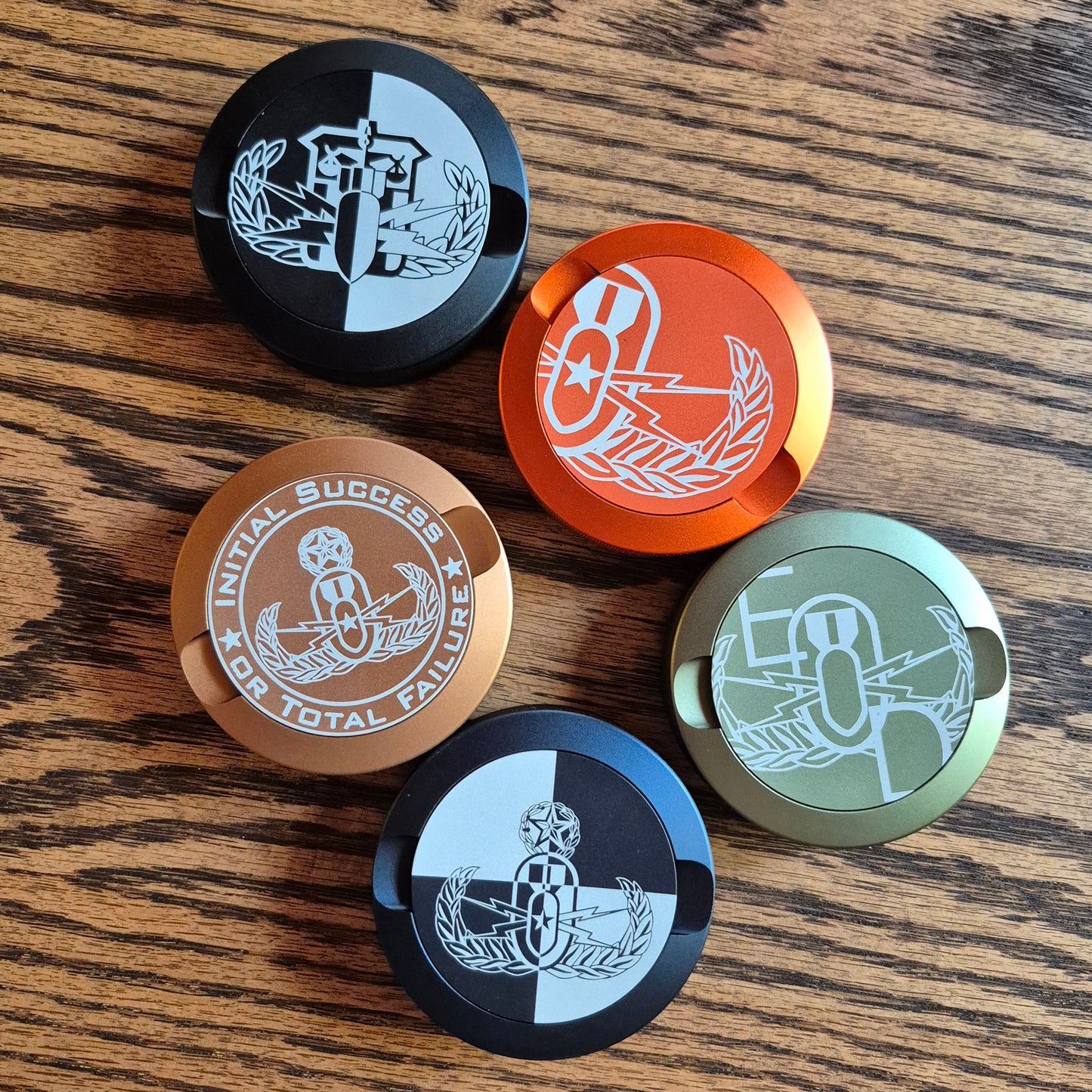 Smokeless Nicotine Container - "Senior Badge"
