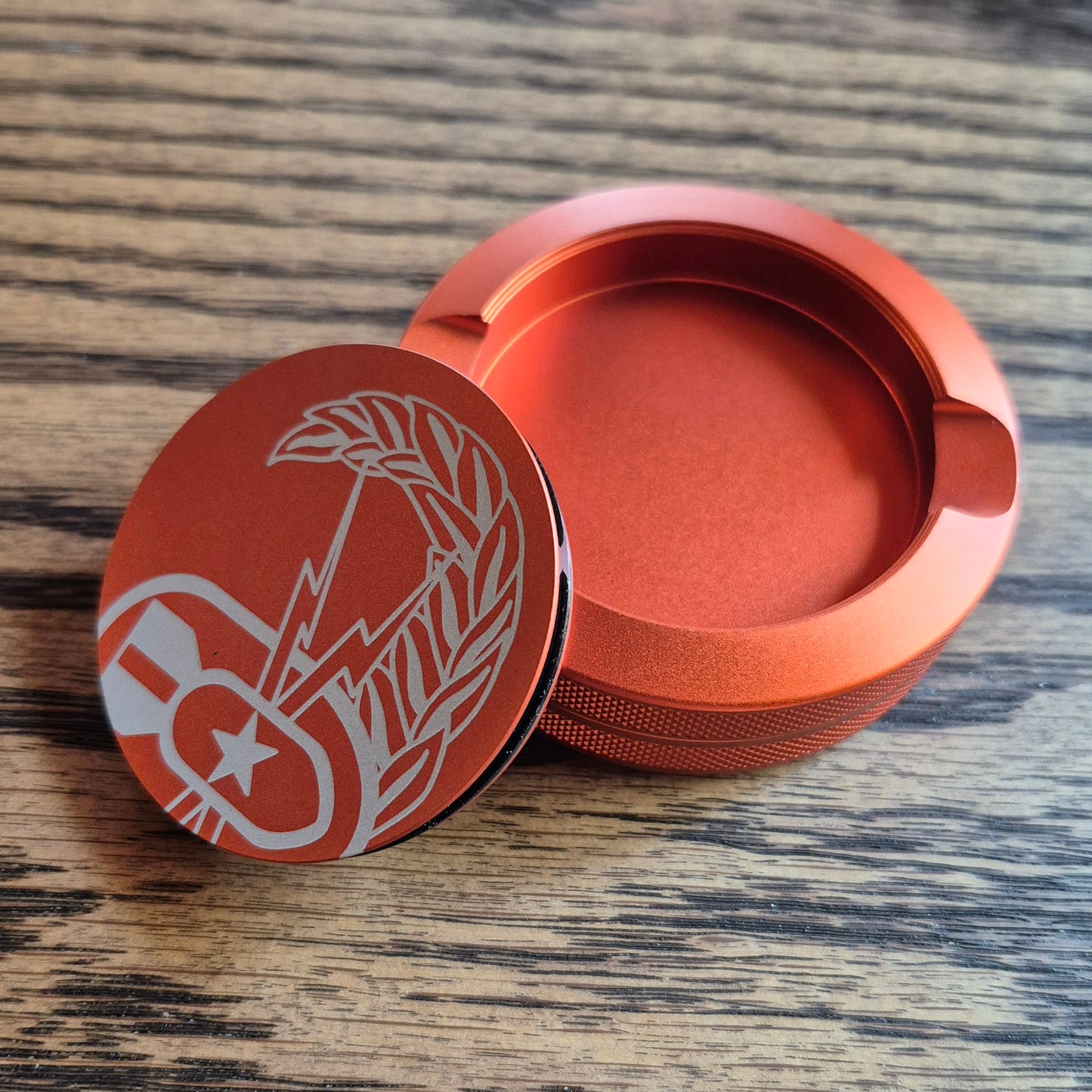 Smokeless Nicotine Container - "Senior Badge"