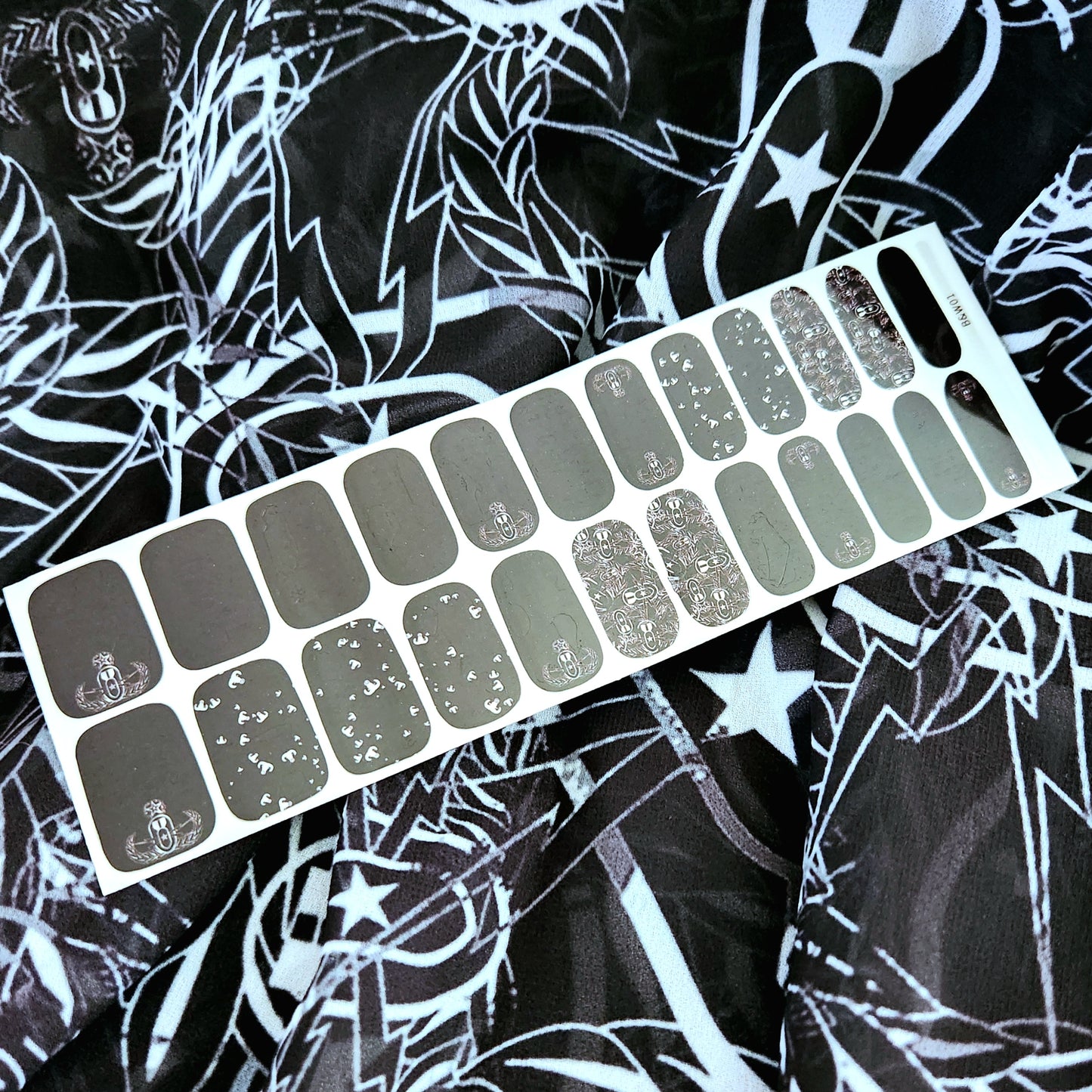 Women's Kimono - "It's 5 o'clock Somewhere" (White on Black)