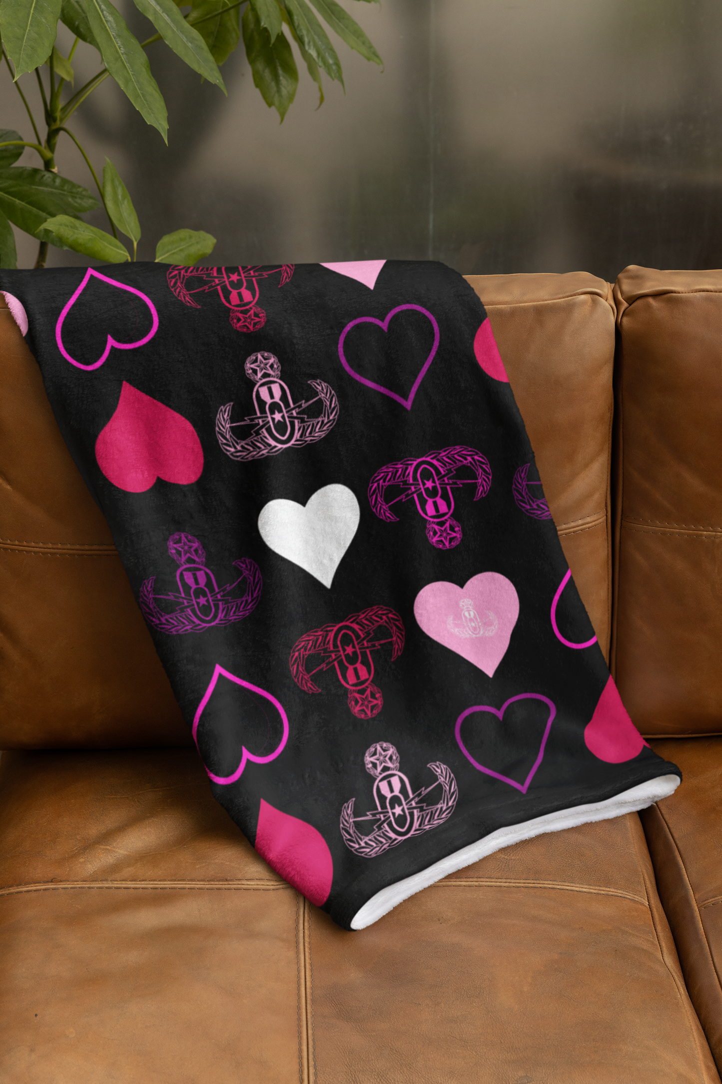 Pre-Order - Plush Throw Blanket - "I Heart EOD"