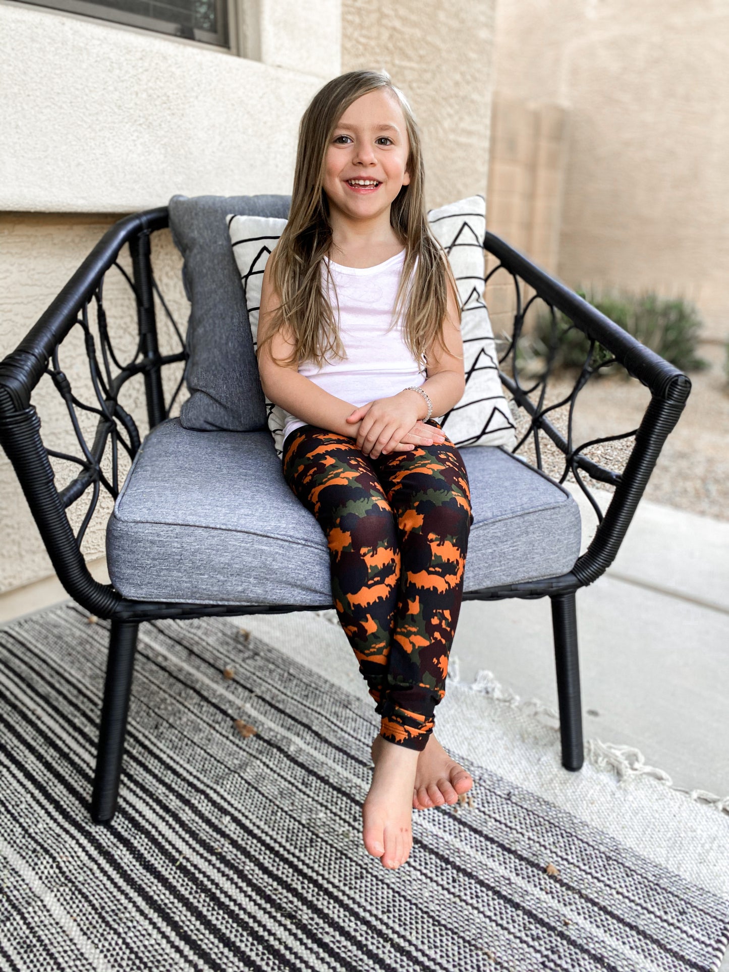 Leggings (Youth) - "Buffoulage"