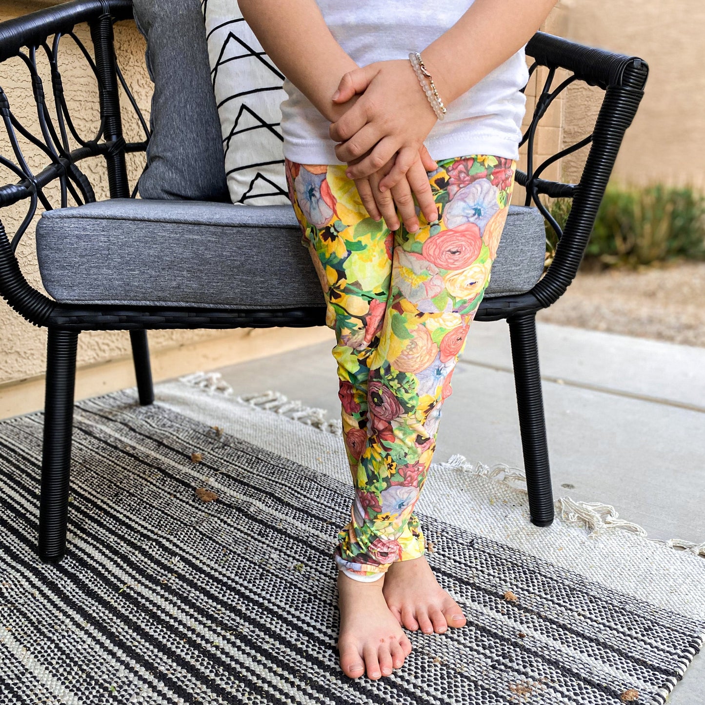 Spring Poppy Youth Leggings
