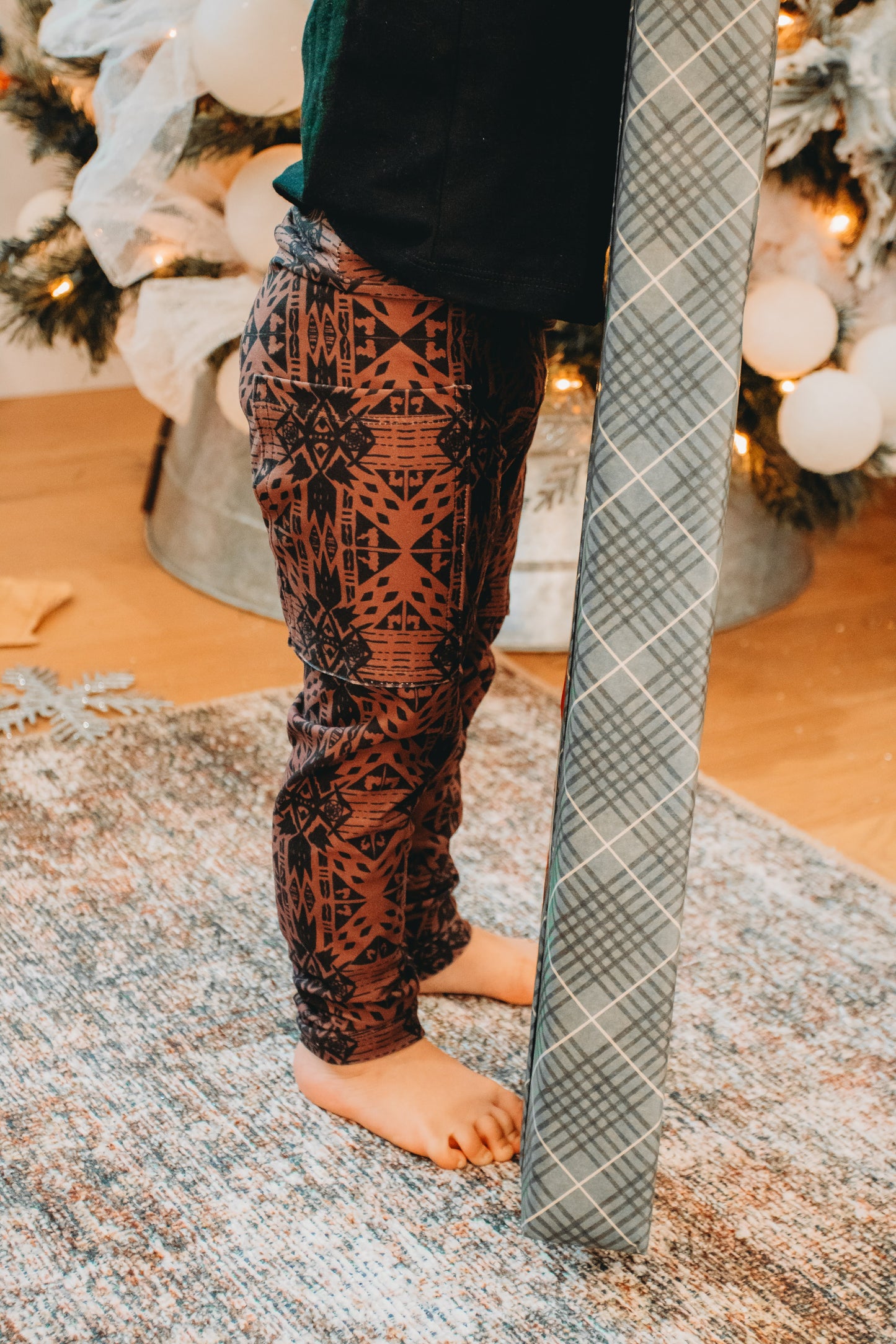 Aztec Clay Youth Leggings with Pockets