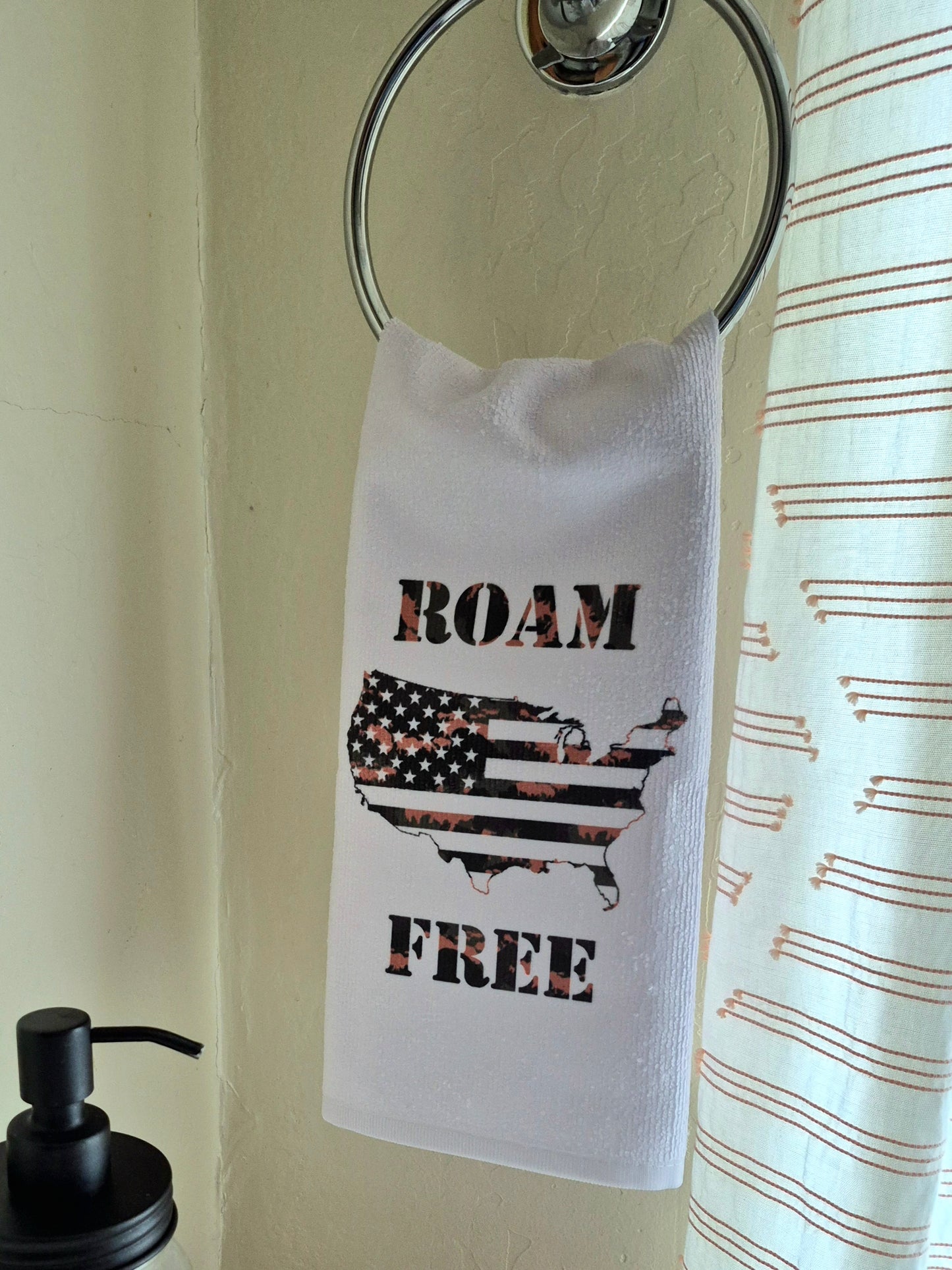 Hand Towel - "Roam Free" USA