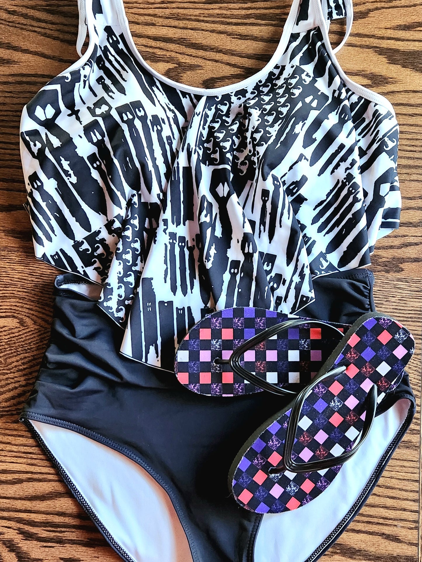 Women's Flowy Tankini - "EOD Bomb Flag" (Black on White)