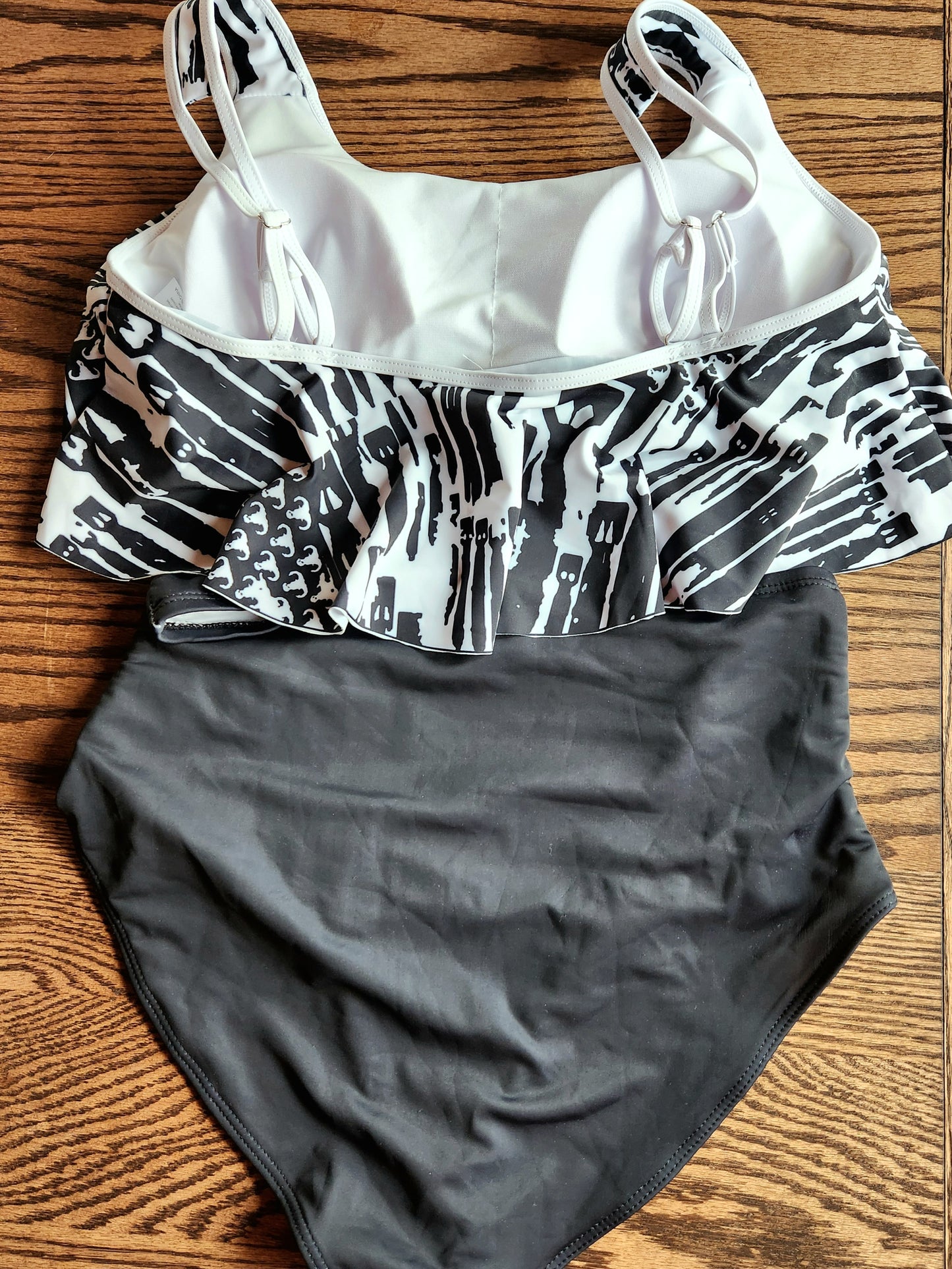 Women's Flowy Tankini - "EOD Bomb Flag" (Black on White)