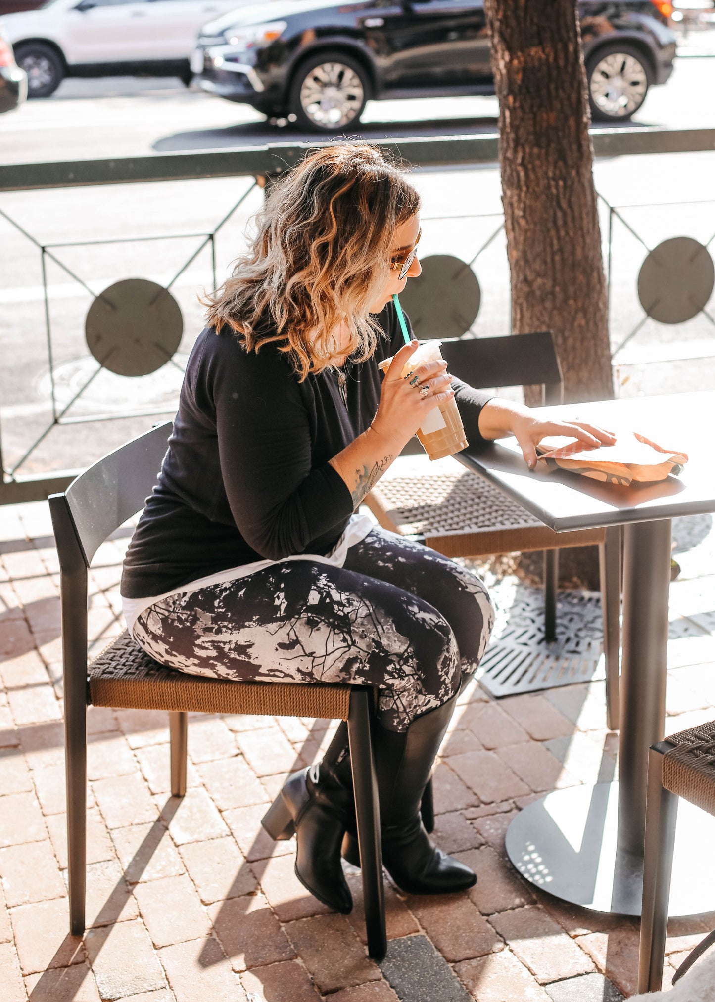 Leggings with Pockets - "White Buffalo Turquoise"